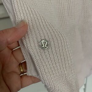 Lululemon light pink lightweight sweater small